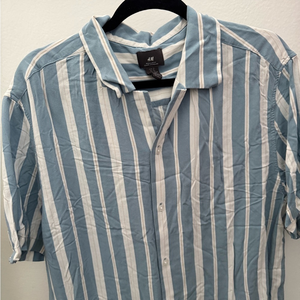 H&M Blue and White Striped Men's Shirt